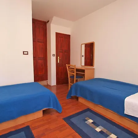 Apartment Fuer 6 Personen Ca 60 Qm In Banjole, Istrien Istrische Riviera Banjole