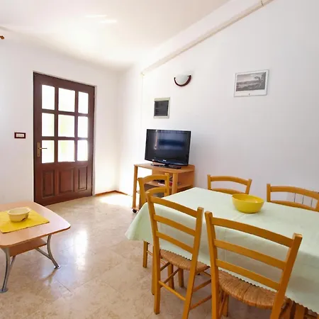 Apartment Fuer 6 Personen Ca 60 Qm In Banjole, Istrien Istrische Riviera Banjole